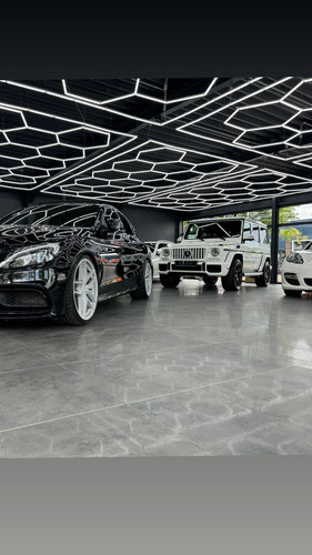 dealer showroom